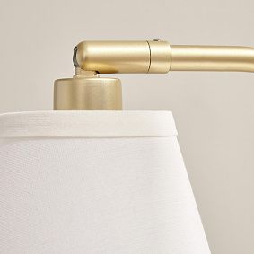 Amelia Linen Scallop Desk Lamp (16")