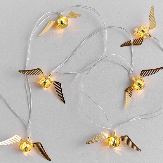 PotteryBarnハリーポッター ゴールデンスニッチ イルミネーション 電飾 Harry Potter™ Golden Snitch™ String Lights | Pottery Barn Teen