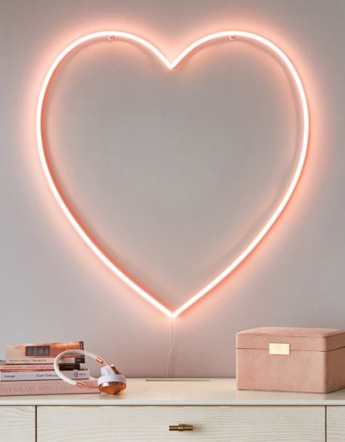 Valentine's Day Shop