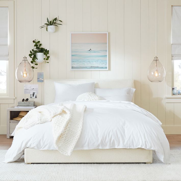 Pottery Barnベッドキルト Skye Upholstered Bed – Modern & Cozy | Pottery Barn Teen