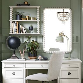 Tatum Wood Bookcase (24"x22")