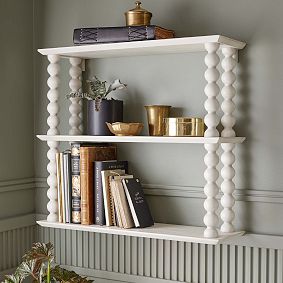 Tatum Wood Bookcase (24"x22")