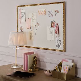 Campbell Flower Table Lamp (20.25")