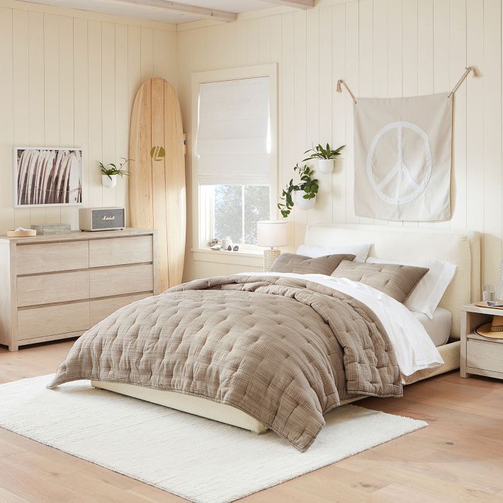 Skye Upholstered Bed – Modern & Cozy | Pottery Barn Teen