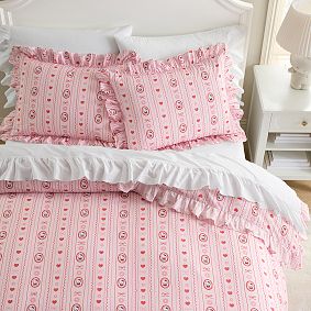 Hello Kitty&reg; Organic Heart & Bow Duvet Cover