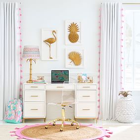 Skyline Beauty Organizer