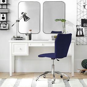 Metal Framed Rectangular Mirror (20"x30")