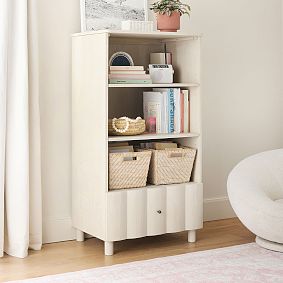 Fluted Bookcase (28")