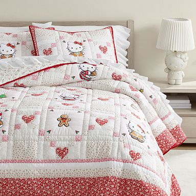 Pottery Barnベッドキルト Hello Kitty® Gingerbread Quilt | Pottery Barn Teen