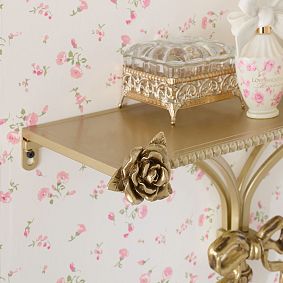 LoveShackFancy Bow Shelf (26"x17")