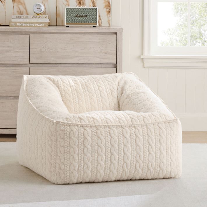 large-cable-faux-fur-ivory-