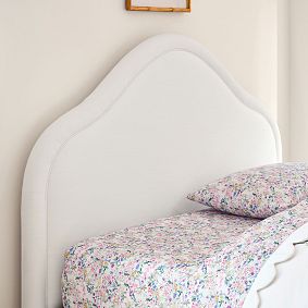 AERIN Upholstered Classic Bed