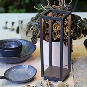 Zafferano Home Pro Touch-activated Cordless Light (12")