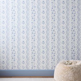 Chinoiserie Floral Wallpaper