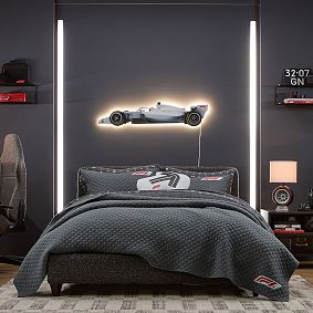 Baldwin Classic Upholstered Bed