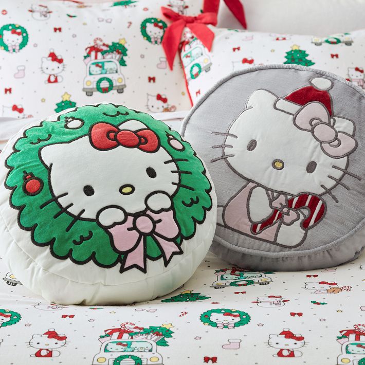 Hello Kitty® Christmas Organic Sheet Set | Pottery Barn Teen display picture 1