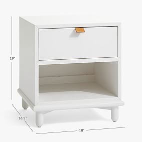 Nash Nightstand (18")