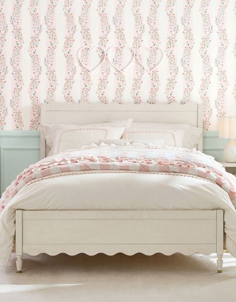 Beds &amp; Headboards