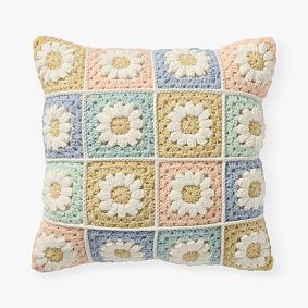 Daisy Crochet Pillow &amp; Throw Bundle