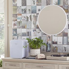 Infinity 15-Liter Mini Fridge 