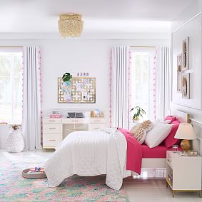 Glam Metal Lattice Photo Display