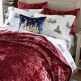 Harry Potter™ Hogwarts™ Christmas Percale Sheet Set