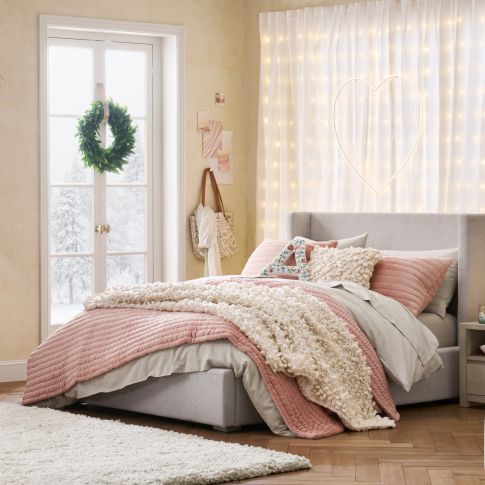 Warm &amp; Dreamy Bedroom