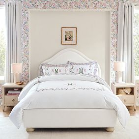 AERIN Upholstered Classic Bed