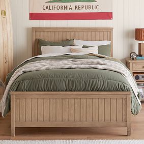 Beadboard Basic Bed