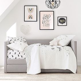 Carter Square Upholstered Daybed