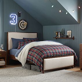 Campaign Classic Bed