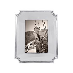 Scallop Engravable Picture Frame
