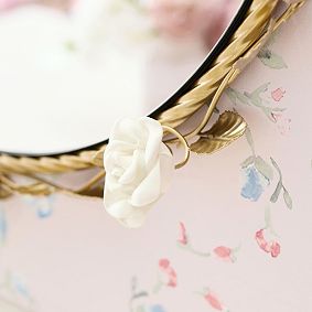 LoveShackFancy Bouquet Round Mirror (26.5"x25.5")