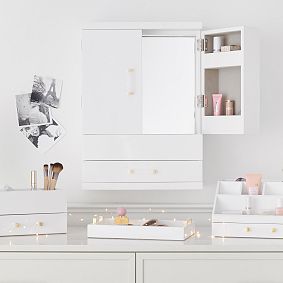 Elle Lacquer Wall Beauty Organizer