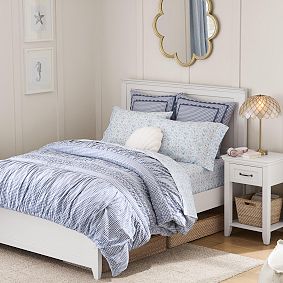 Shelly The Seashell Pillow