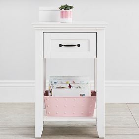 Hampton Nightstand (19")