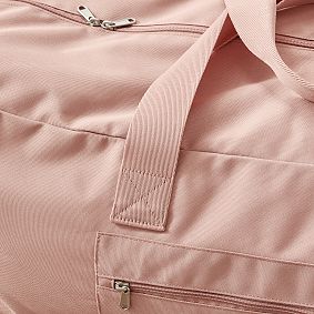 Zip Up Storage Laundry Duffle