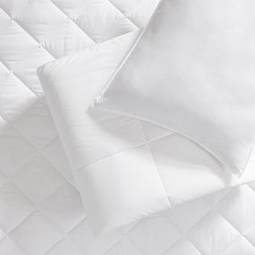 Down Alternative Bedding Basics Set