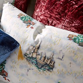 Harry Potter™ Hogwarts™ Christmas Percale Sheet Set