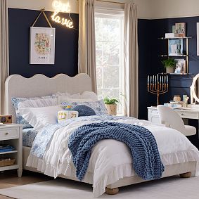 Rifle Paper Co. Hanukkah Organic Sheet Set