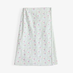 Hill House Home Clematis Scallop Bath Wrap - Thumbnail 2