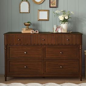 Chris Loves Julia 7-Drawer Scallop Dresser (56w x 19d")