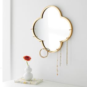 Quatrefoil Jewelry Hanging Mirror