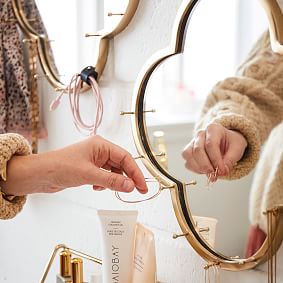 Quatrefoil Jewelry Hanging Mirror