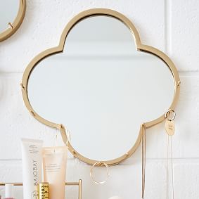 Quatrefoil Jewelry Hanging Mirror
