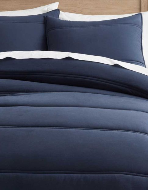 Quilts &amp; Comforters