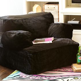 Black Luxe Faux-Fur Eco-Lounger