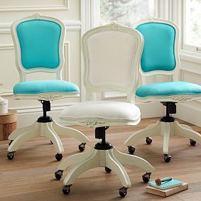 Ooh La La Swivel Chair