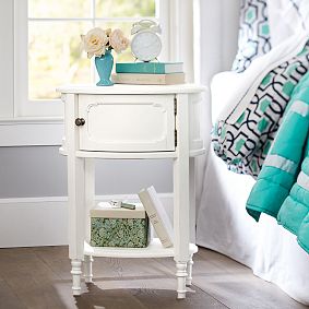 Willow Nightstand