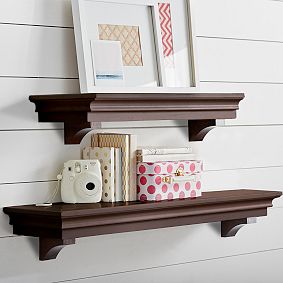 Hampton Shelf